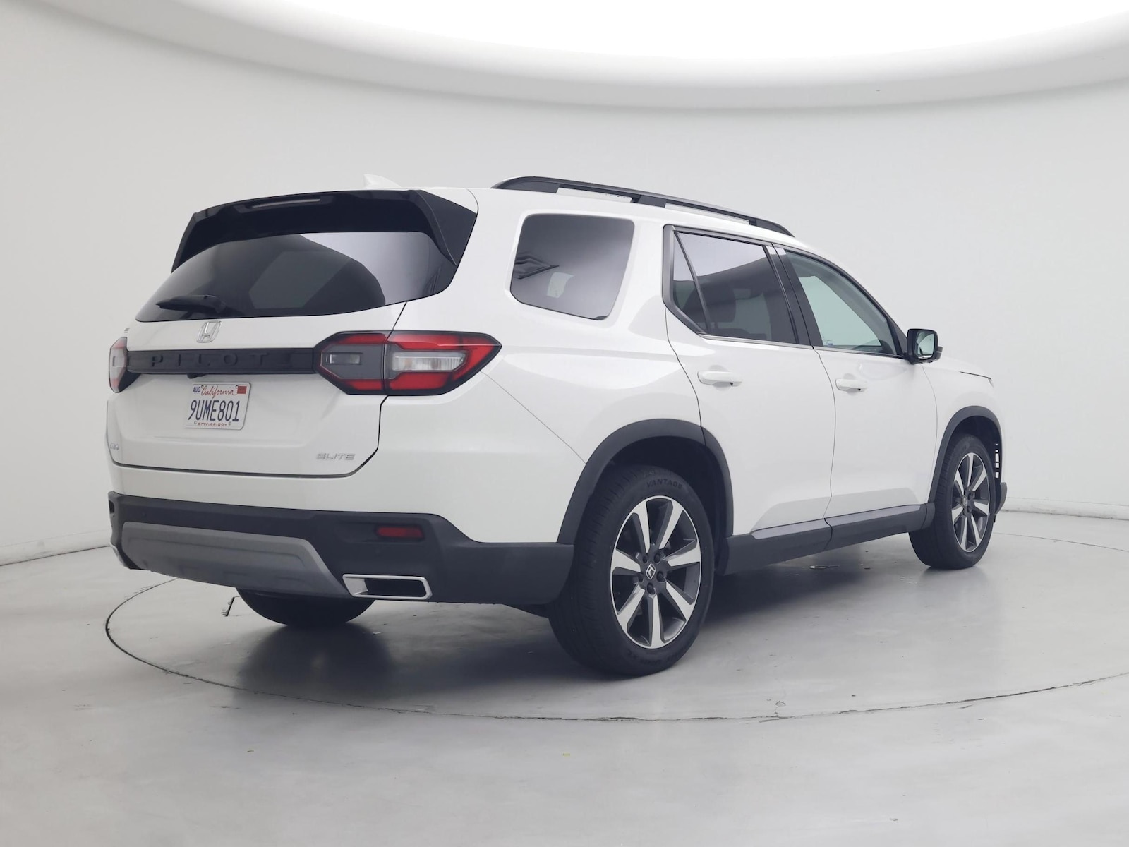 2023 Honda Pilot Elite - Photo 9