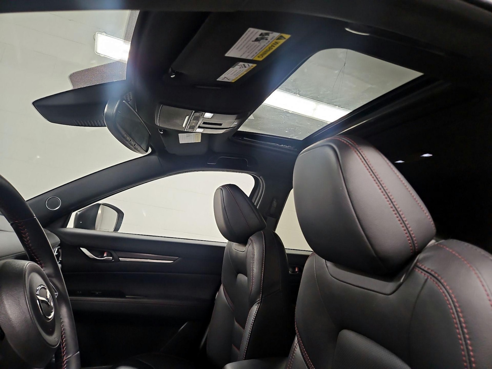 Sunroof(s) & Overhead Airbags