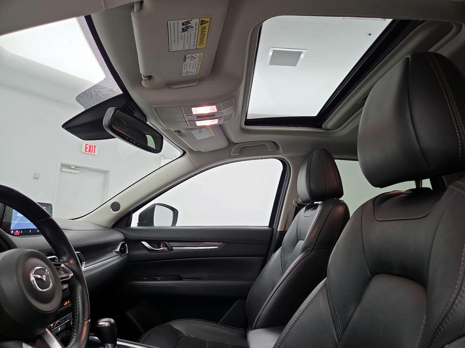 Sunroof(s) & Overhead Airbags