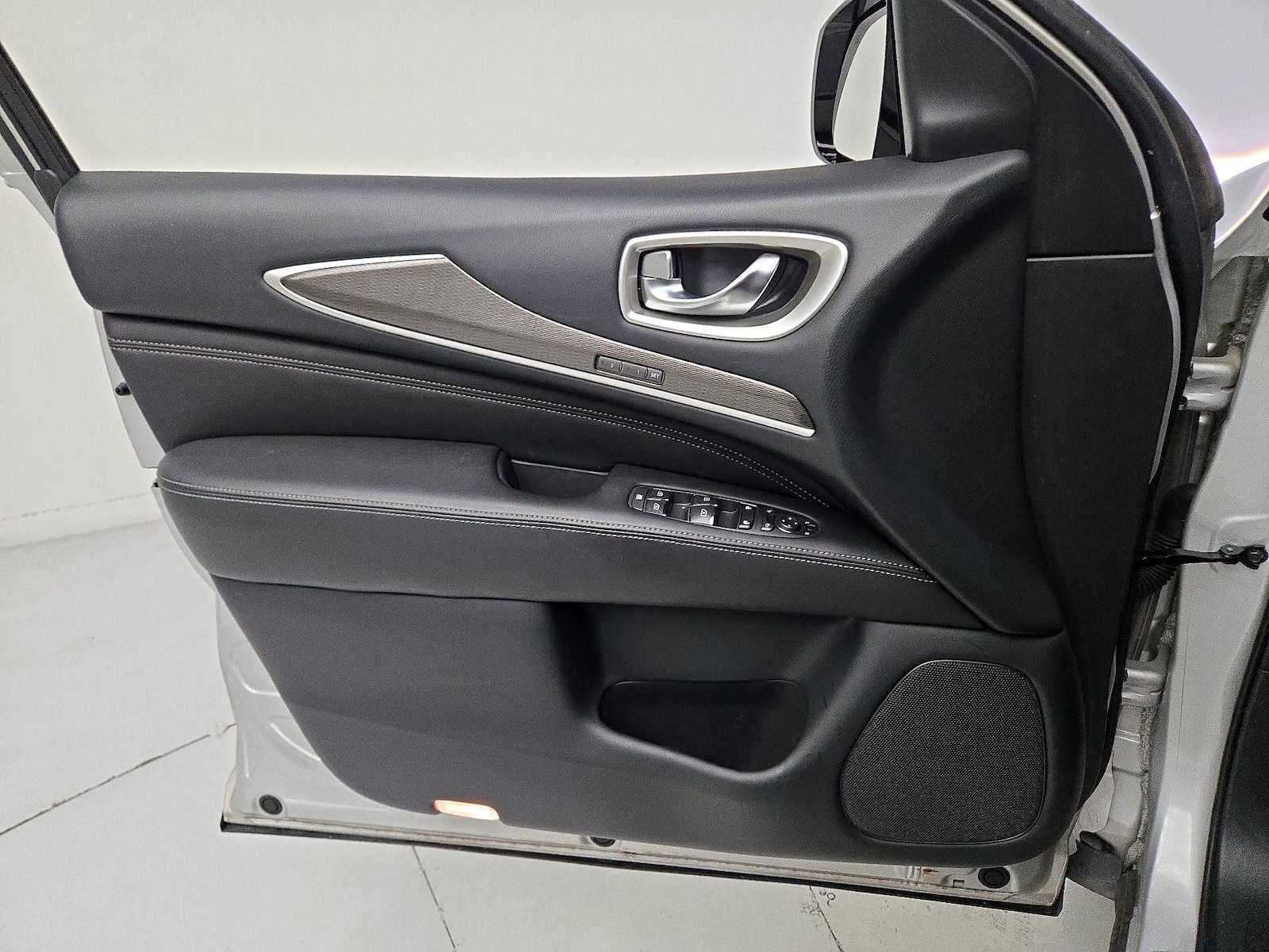 2018 INFINITI QX60 Base - Photo 13