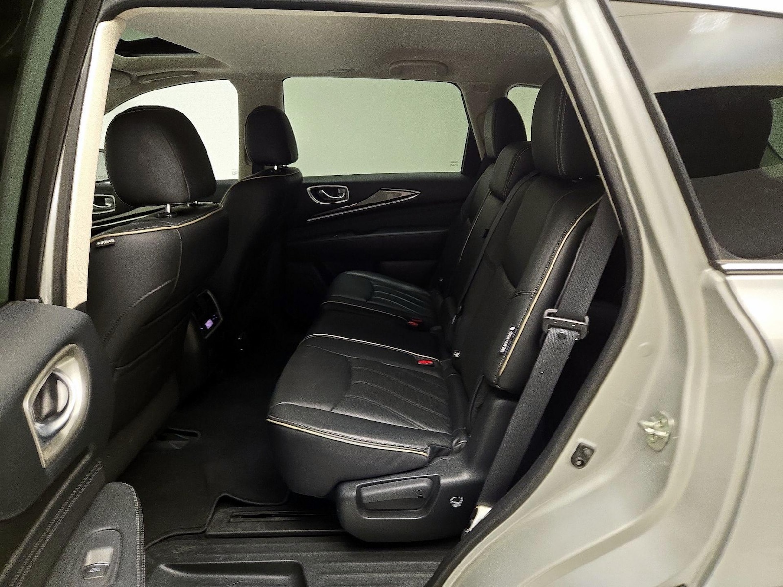 Rear Air Conditioning
