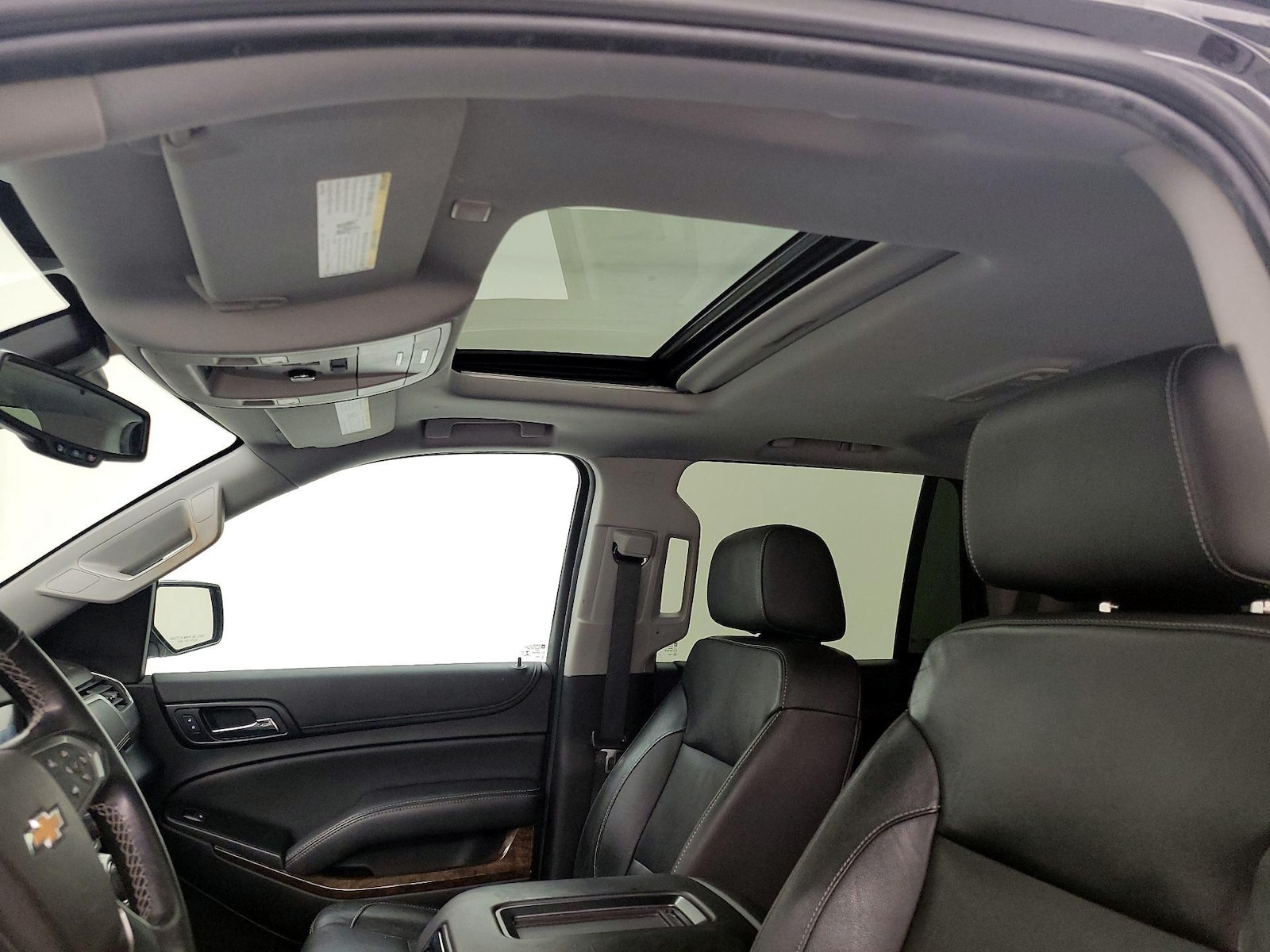 Sunroof(s) & Overhead Airbags