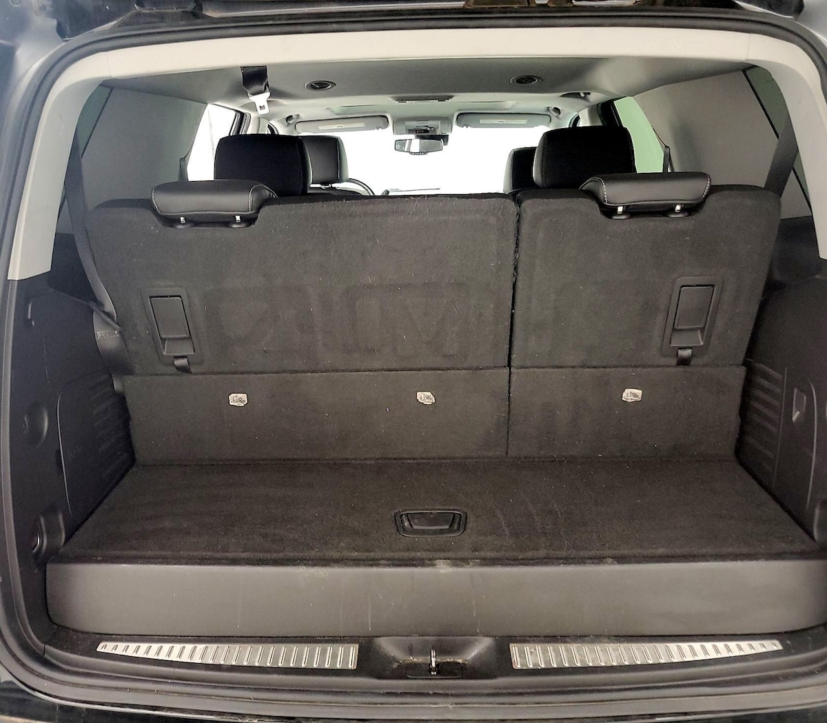 Trunk/Cargo (Seats Up)