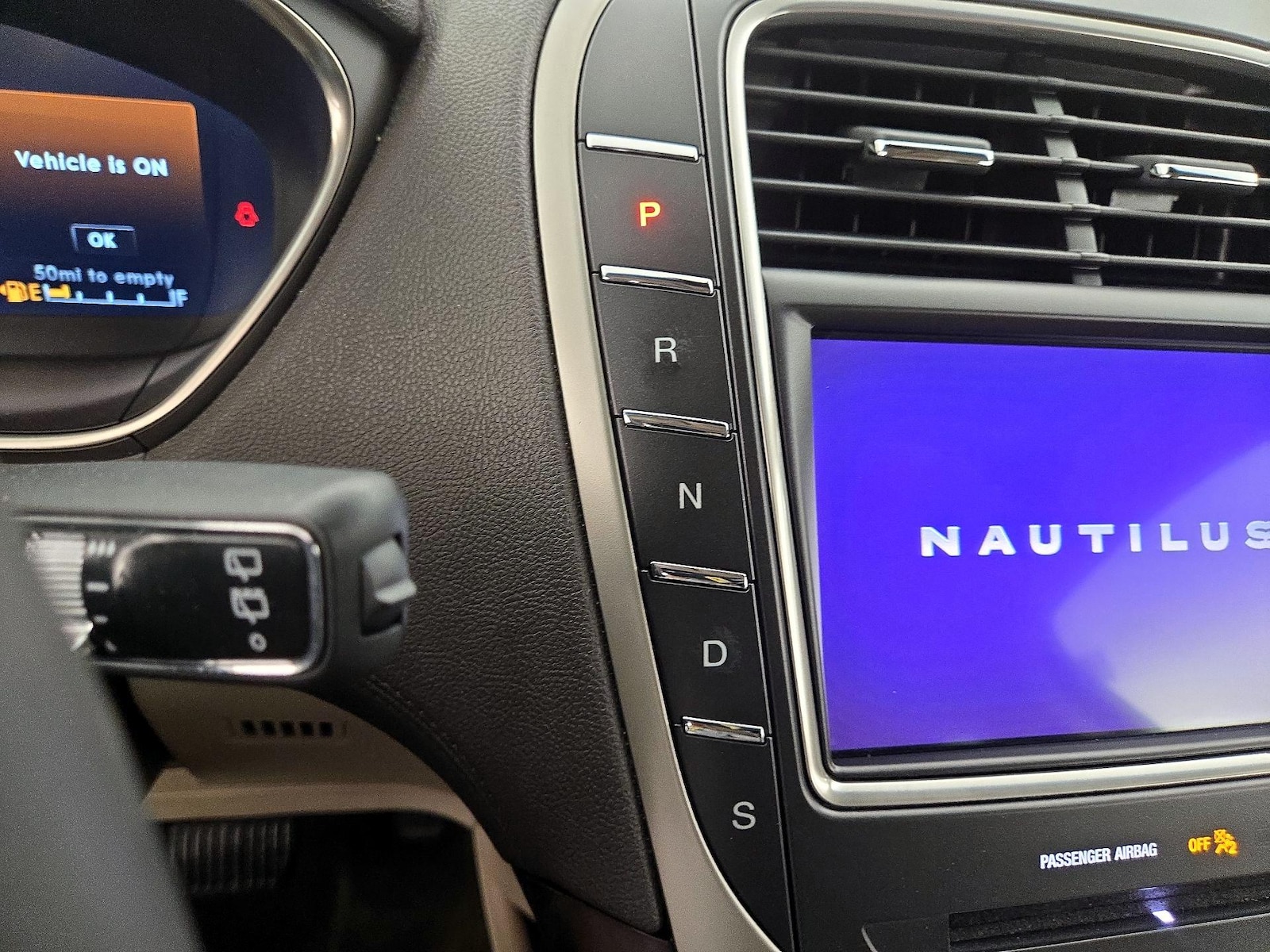 2020 Lincoln Nautilus Reserve - Photo 19