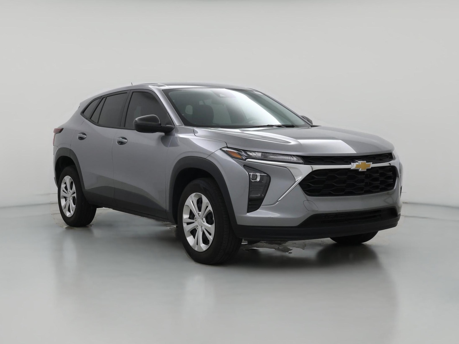 2024 Chevrolet Trax LS - Photo 1
