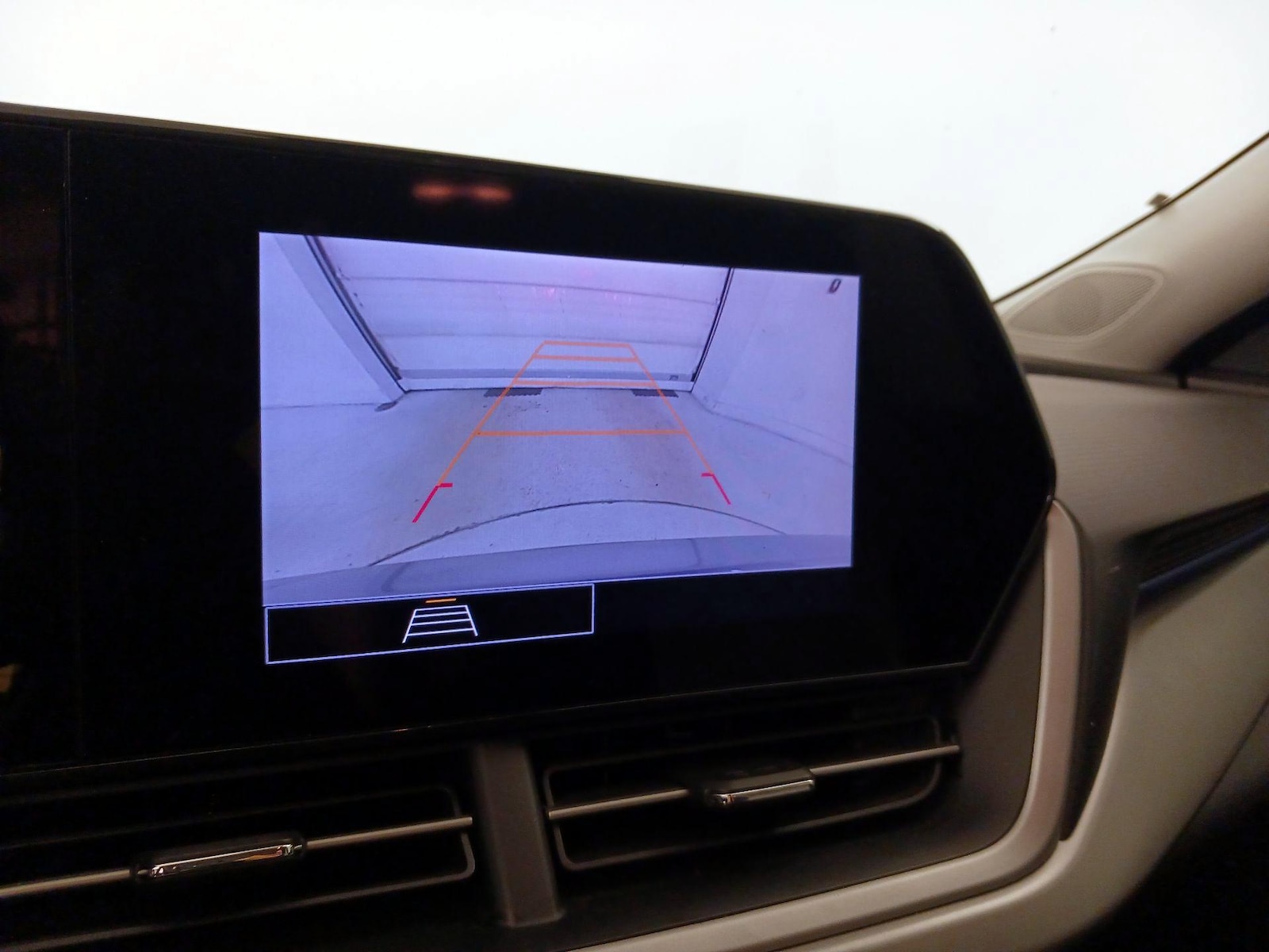 2024 Chevrolet Trax LS - Photo 15