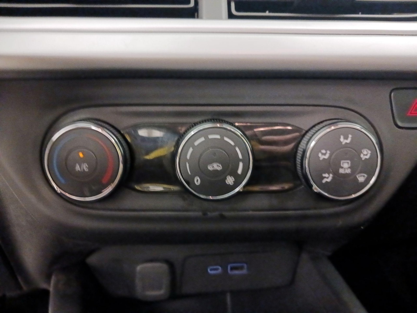 2024 Chevrolet Trax LS - Photo 17