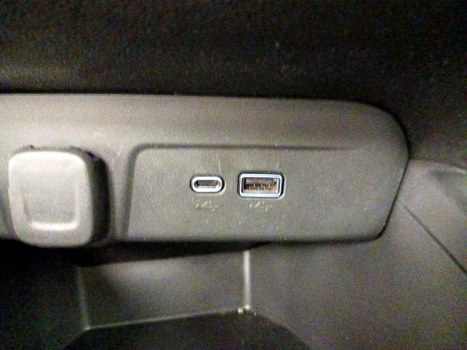 2024 Chevrolet Trax LS - Photo 19