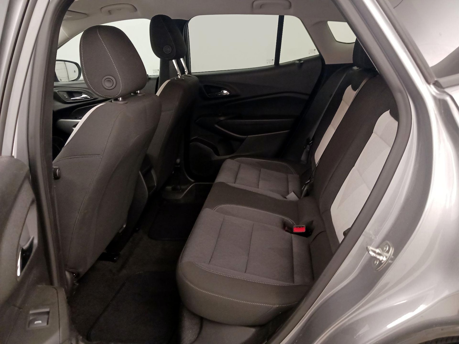 2024 Chevrolet Trax LS - Photo 20