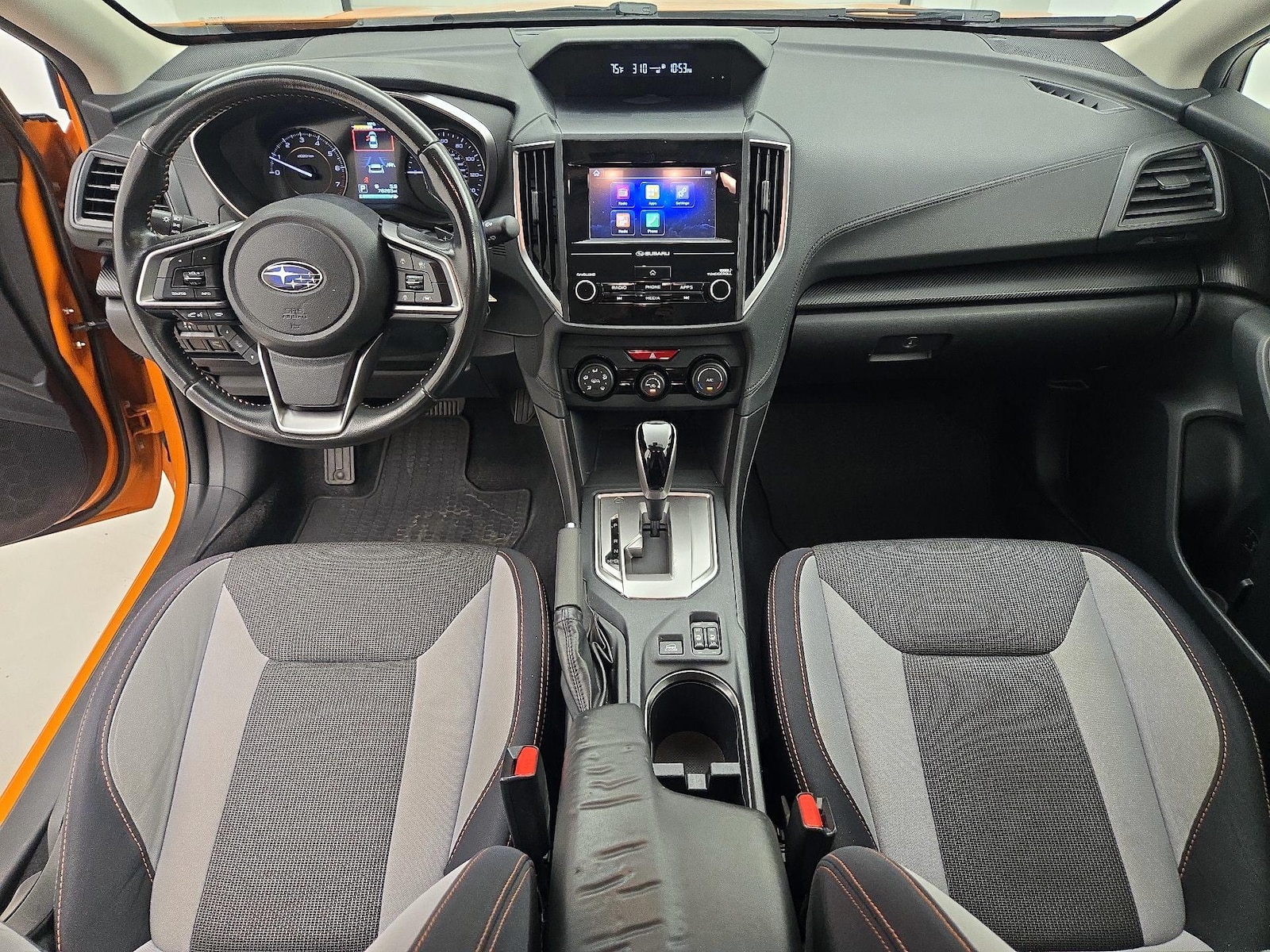 Apple CarPlay® & Android Auto™