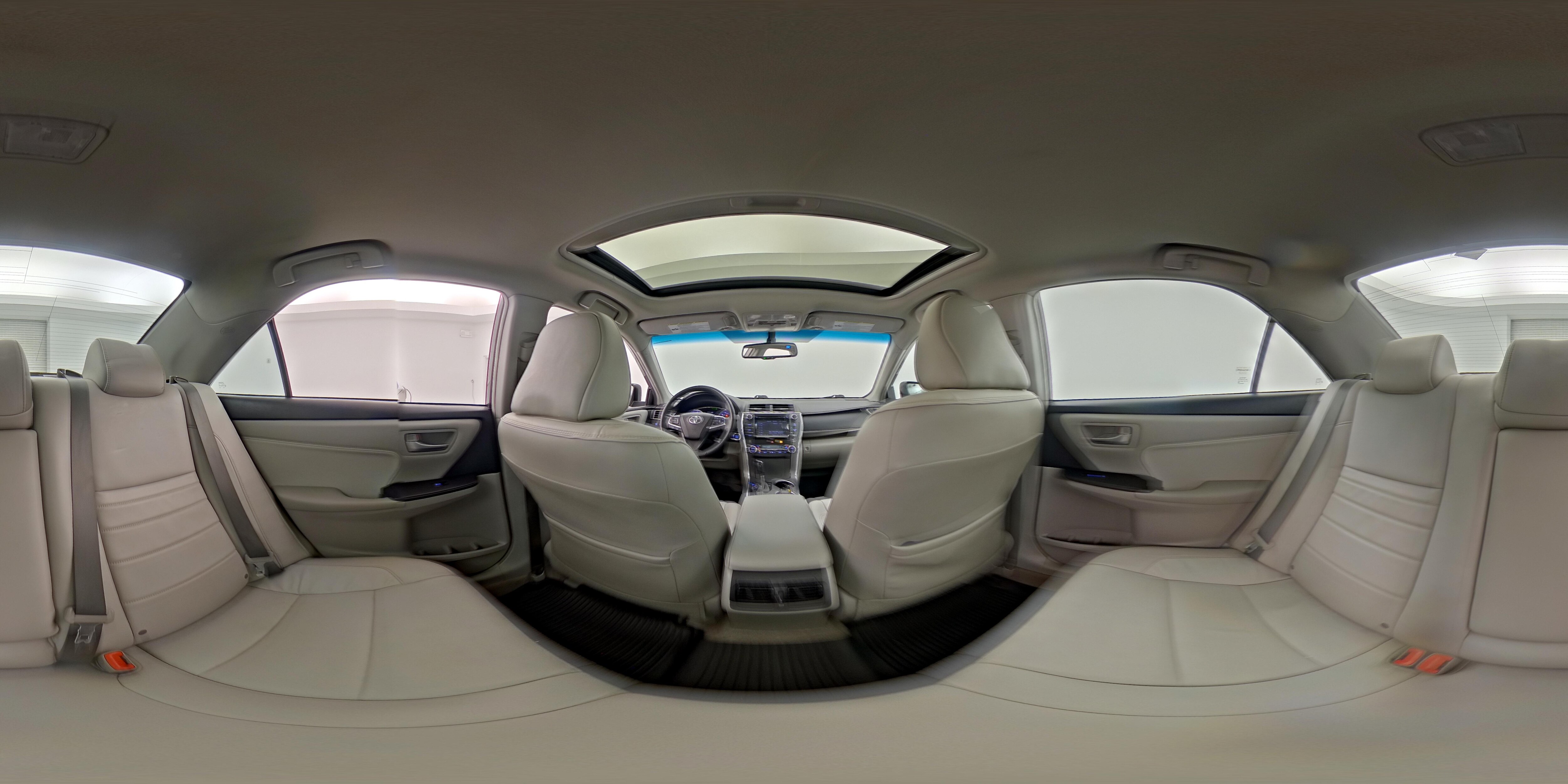 2017 Toyota Camry XLE - Photo 26