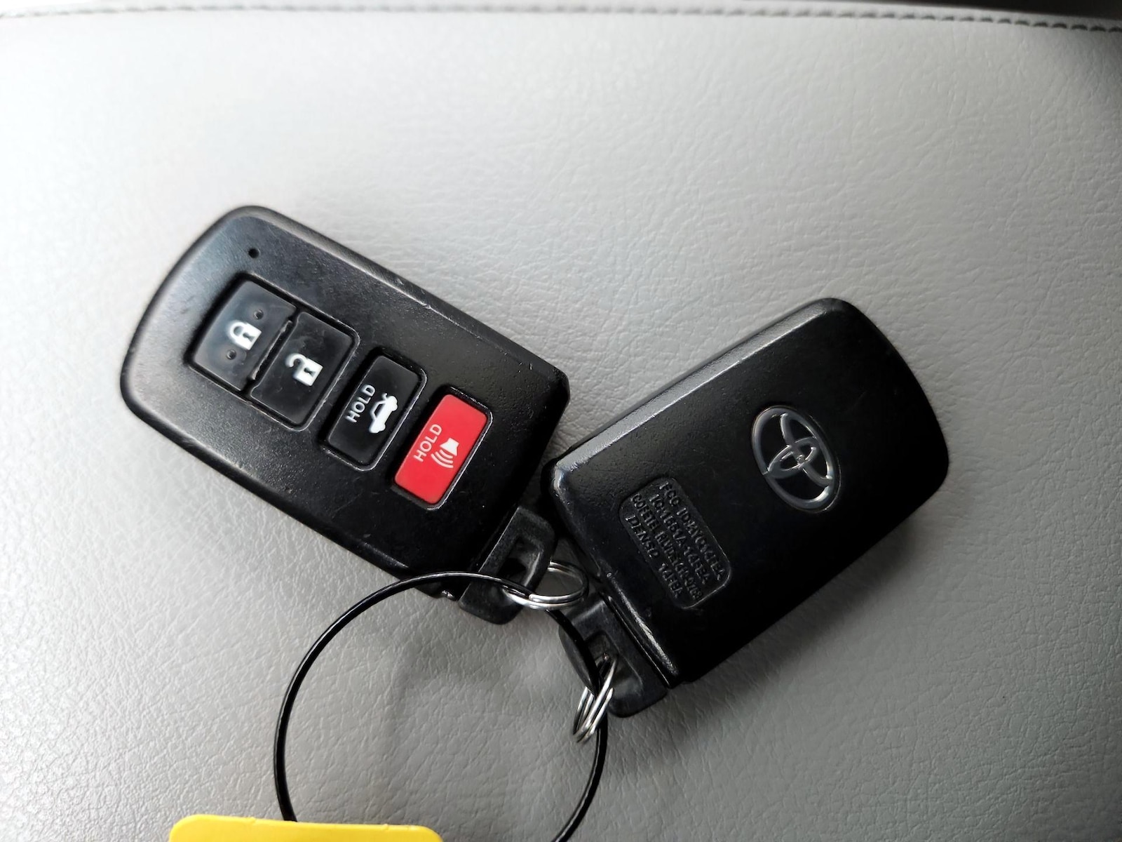 2017 Toyota Camry XLE - Photo 24