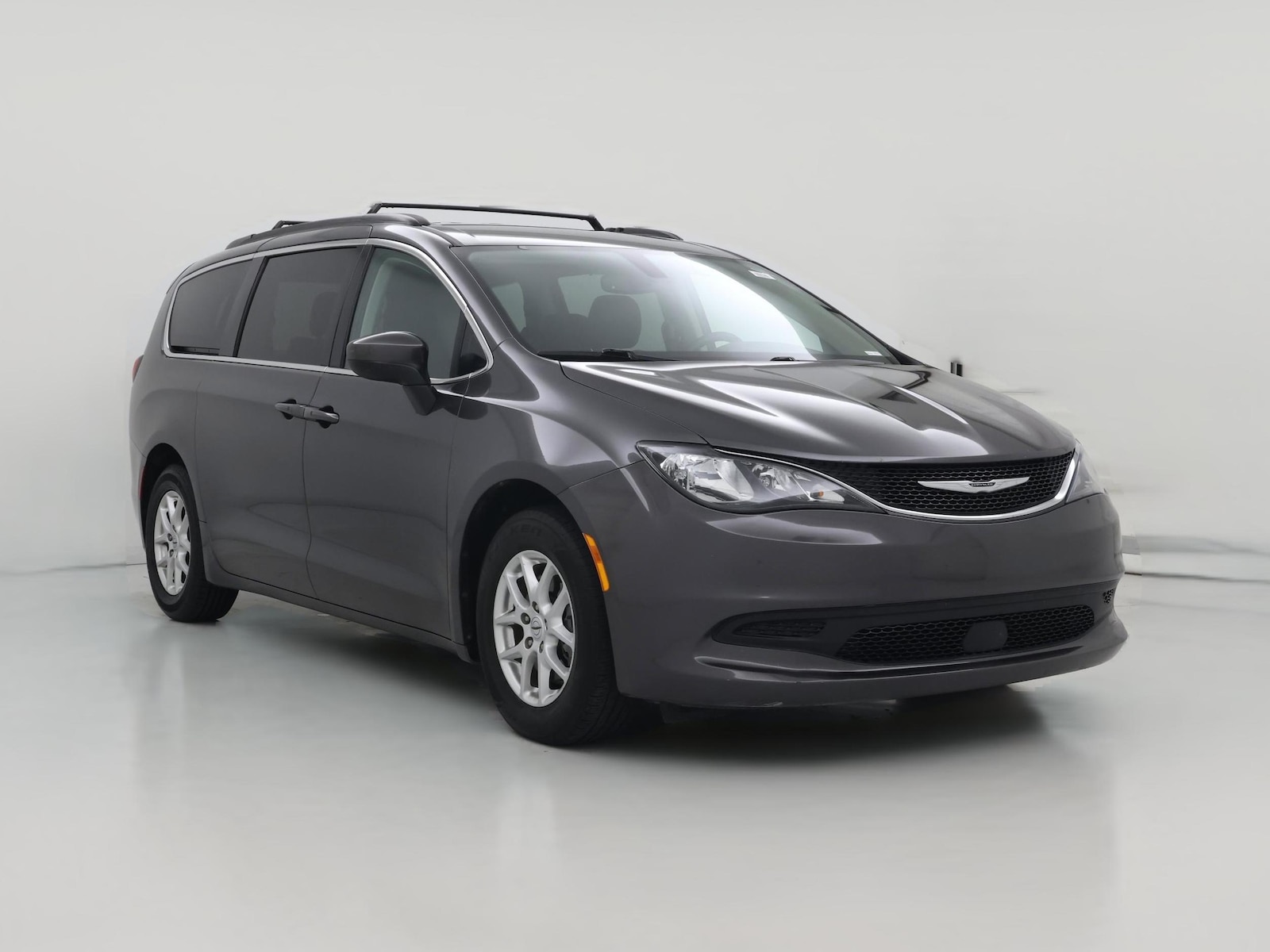 2021 Chrysler Voyager