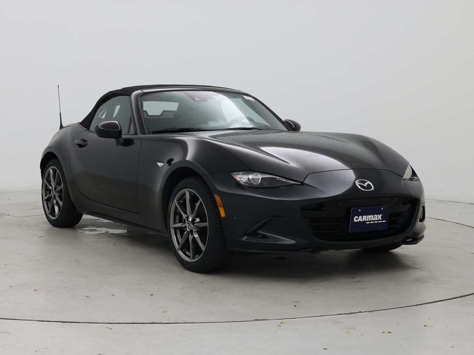 2016 Mazda MX-5 Miata Grand Touring - Photo 2