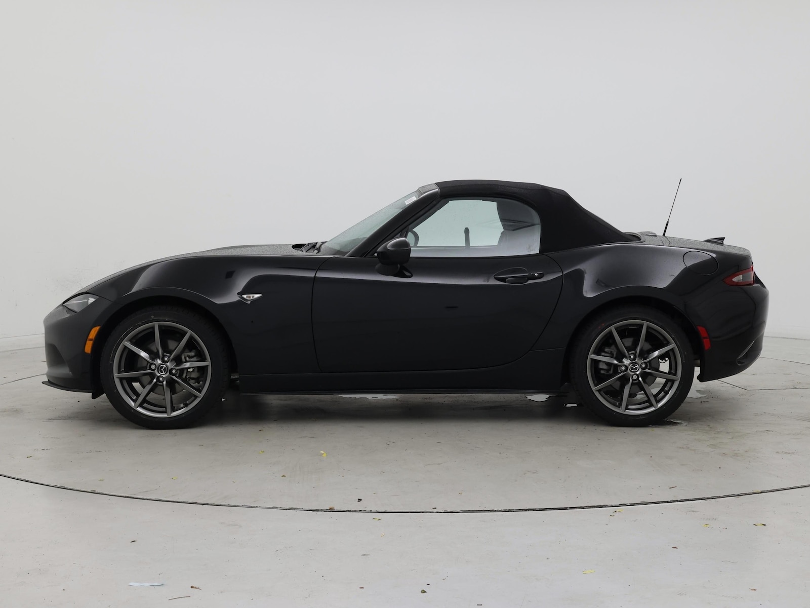 2016 Mazda MX-5 Miata Grand Touring - Photo 4