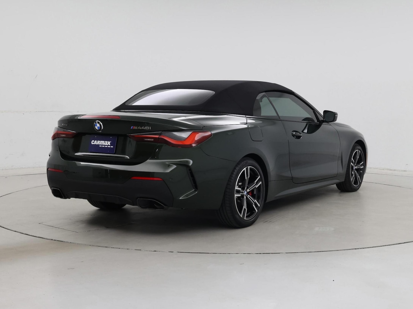 2024 BMW 4 Series M440i - Photo 9
