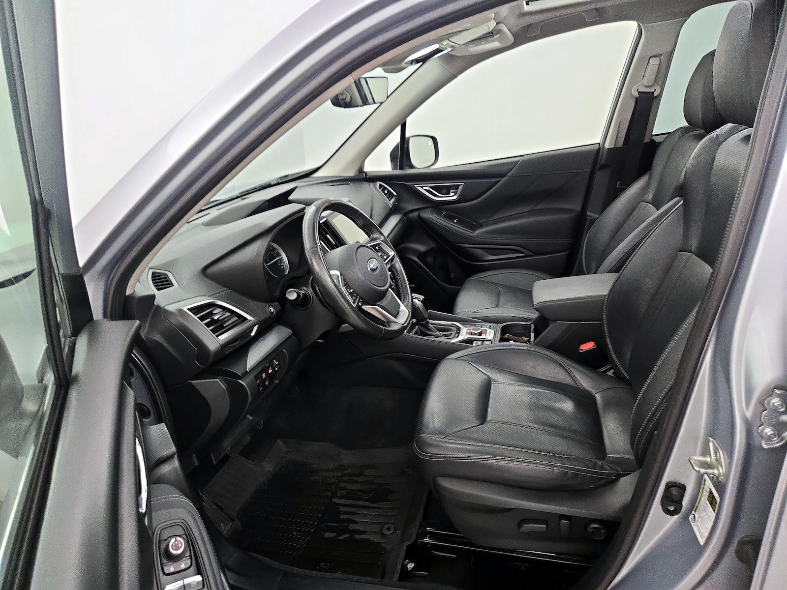 2021 Subaru Forester Limited - Photo 12