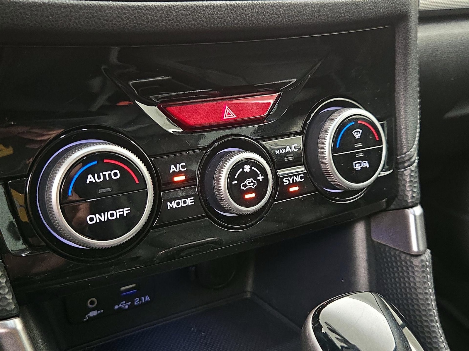 2021 Subaru Forester Limited - Photo 17