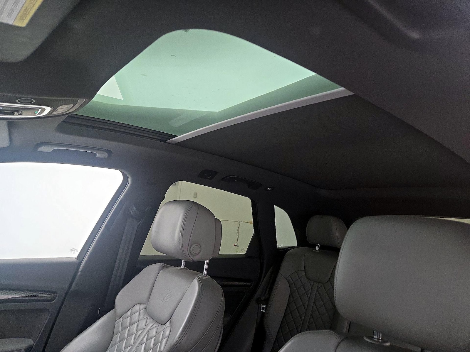 Panoramic Sunroof