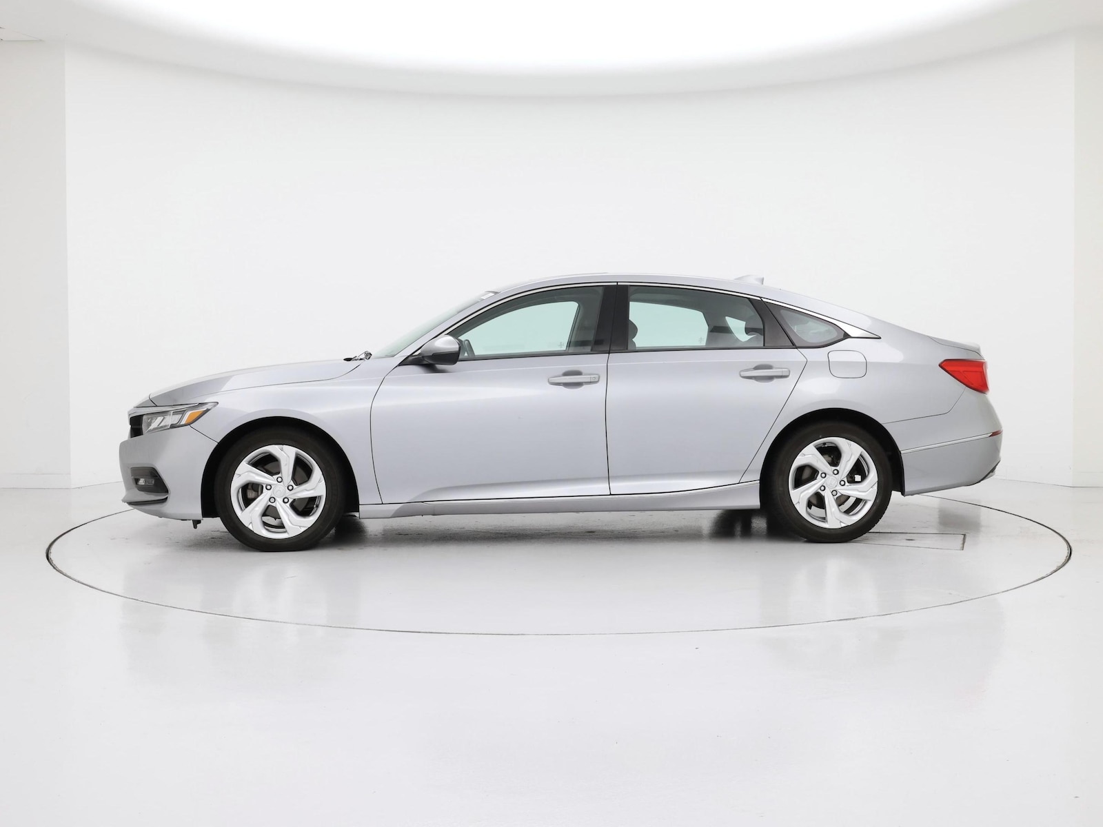 2018 Honda Accord EX-L - Photo 4