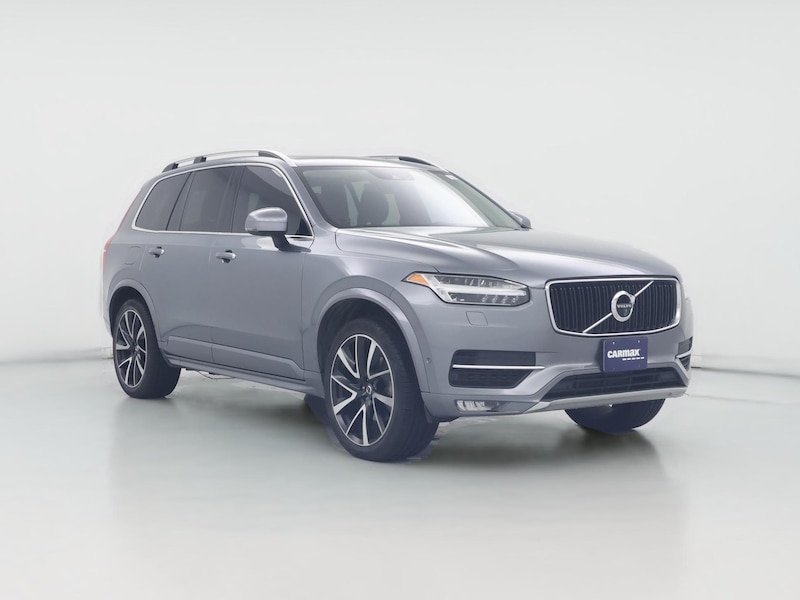 2019 Volvo XC90 T6 Momentum