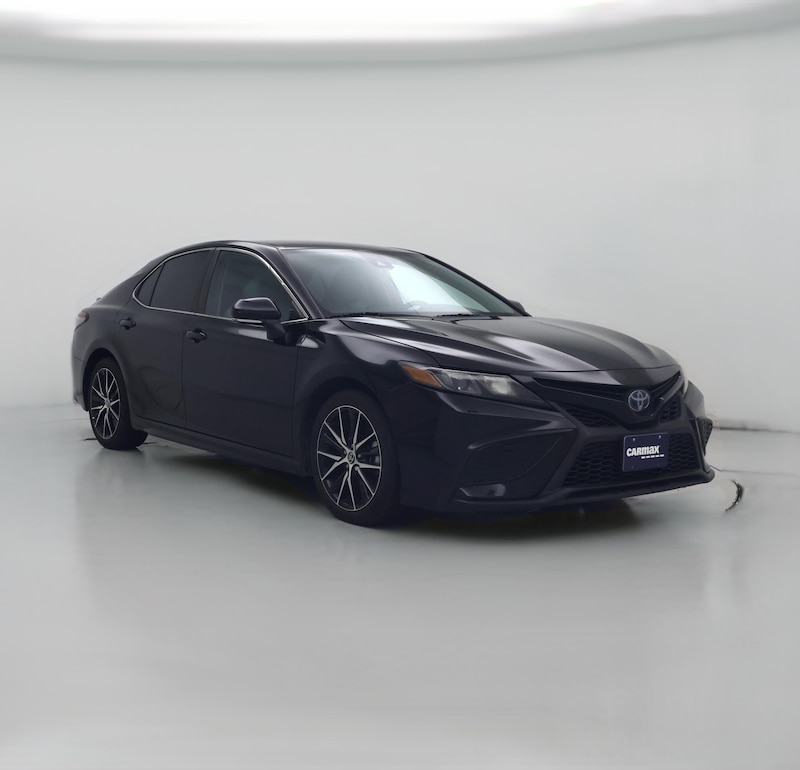 2022 Toyota Camry Hybrid SE