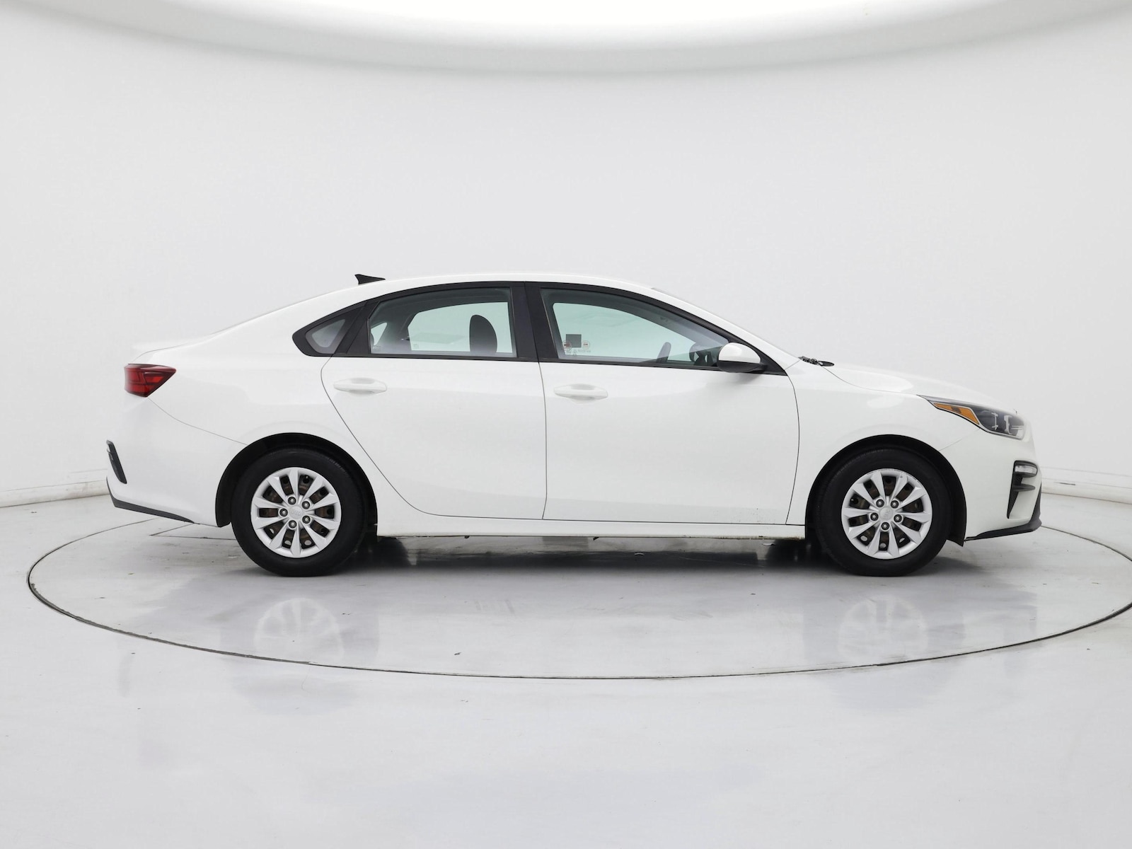 2019 Kia FORTE FE - Photo 8