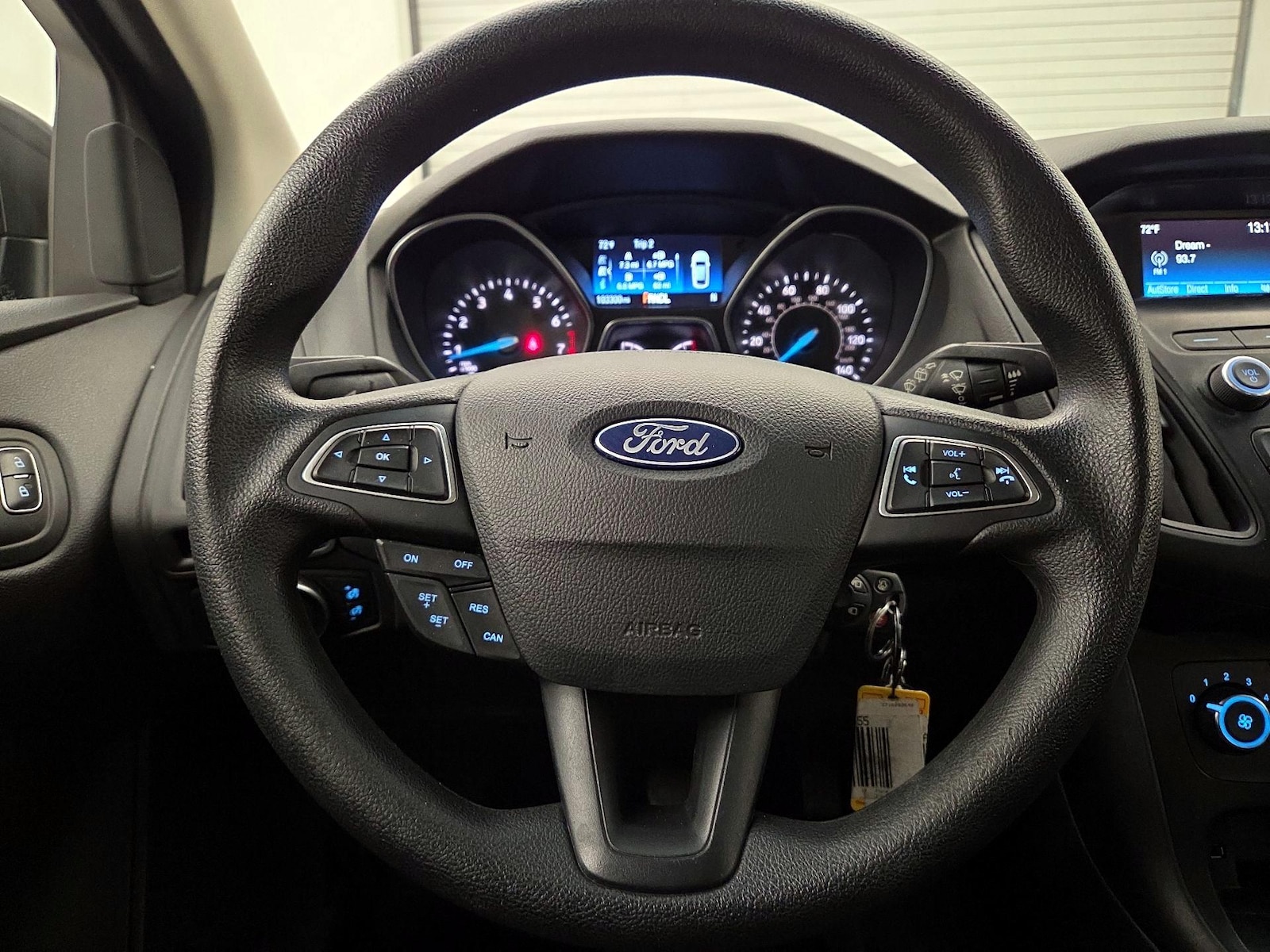 2018 Ford Focus SE - Photo 11