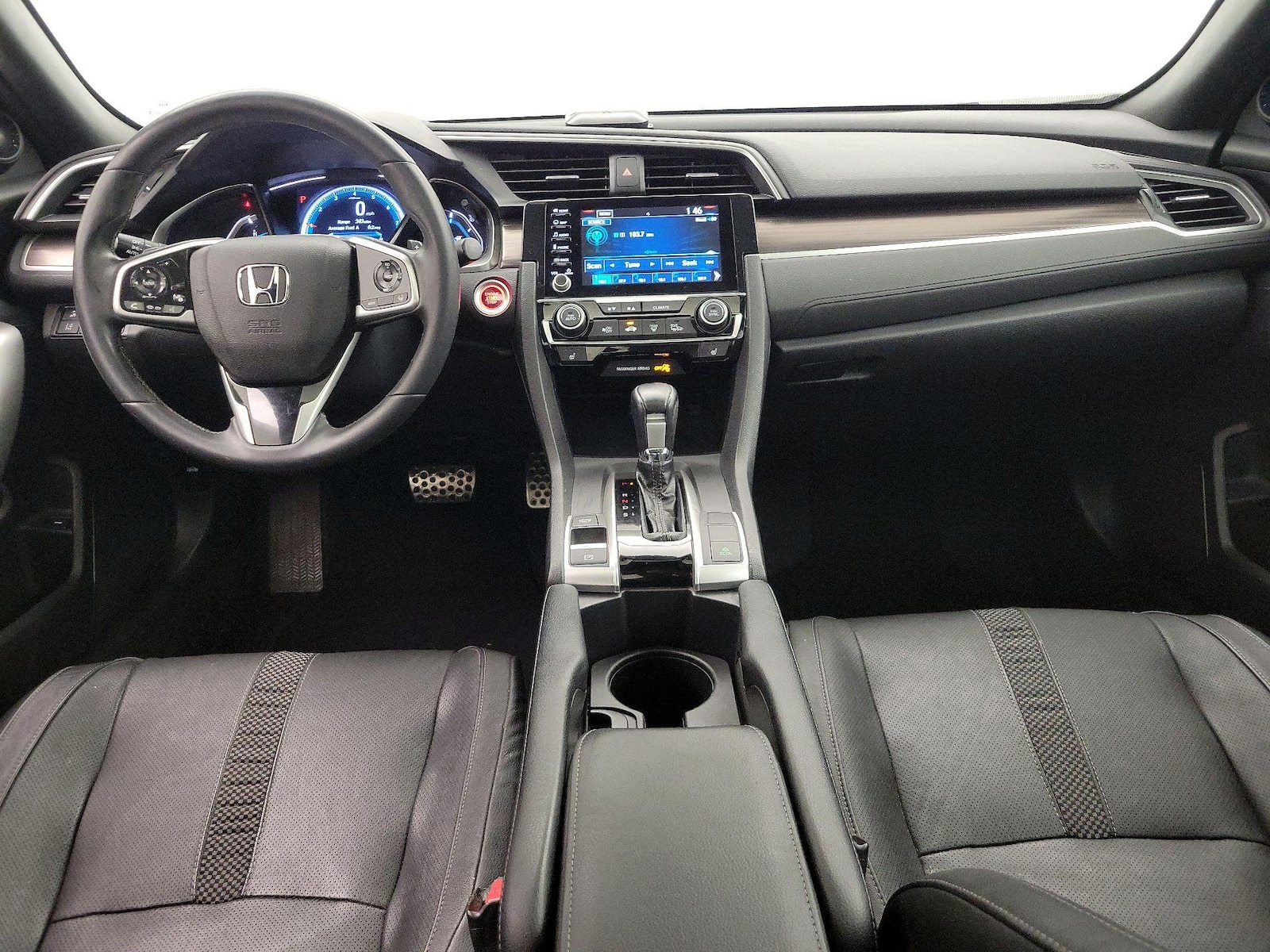 Apple CarPlay® & Android Auto™
