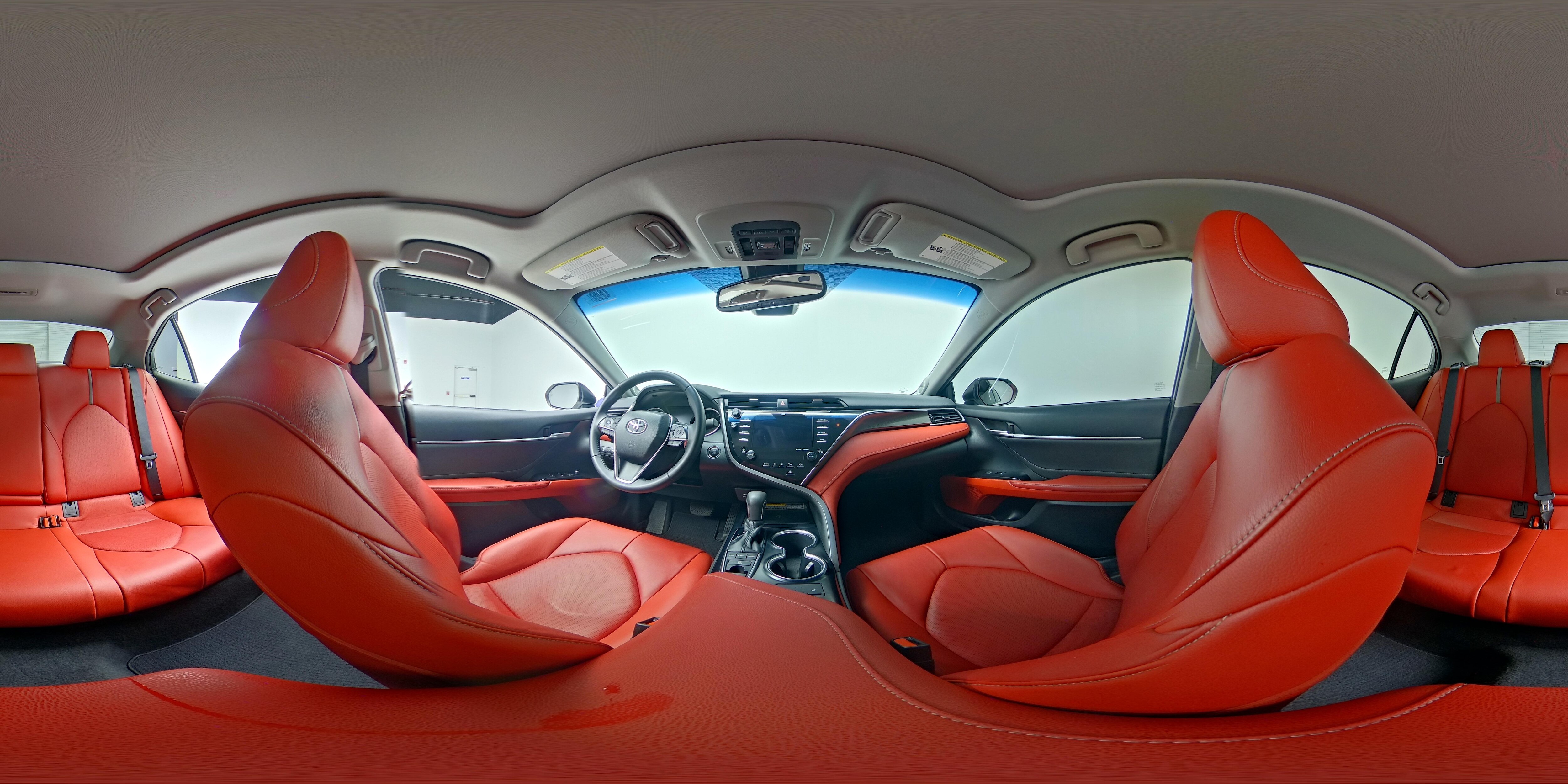 2018 Toyota Camry XSE - Photo 26