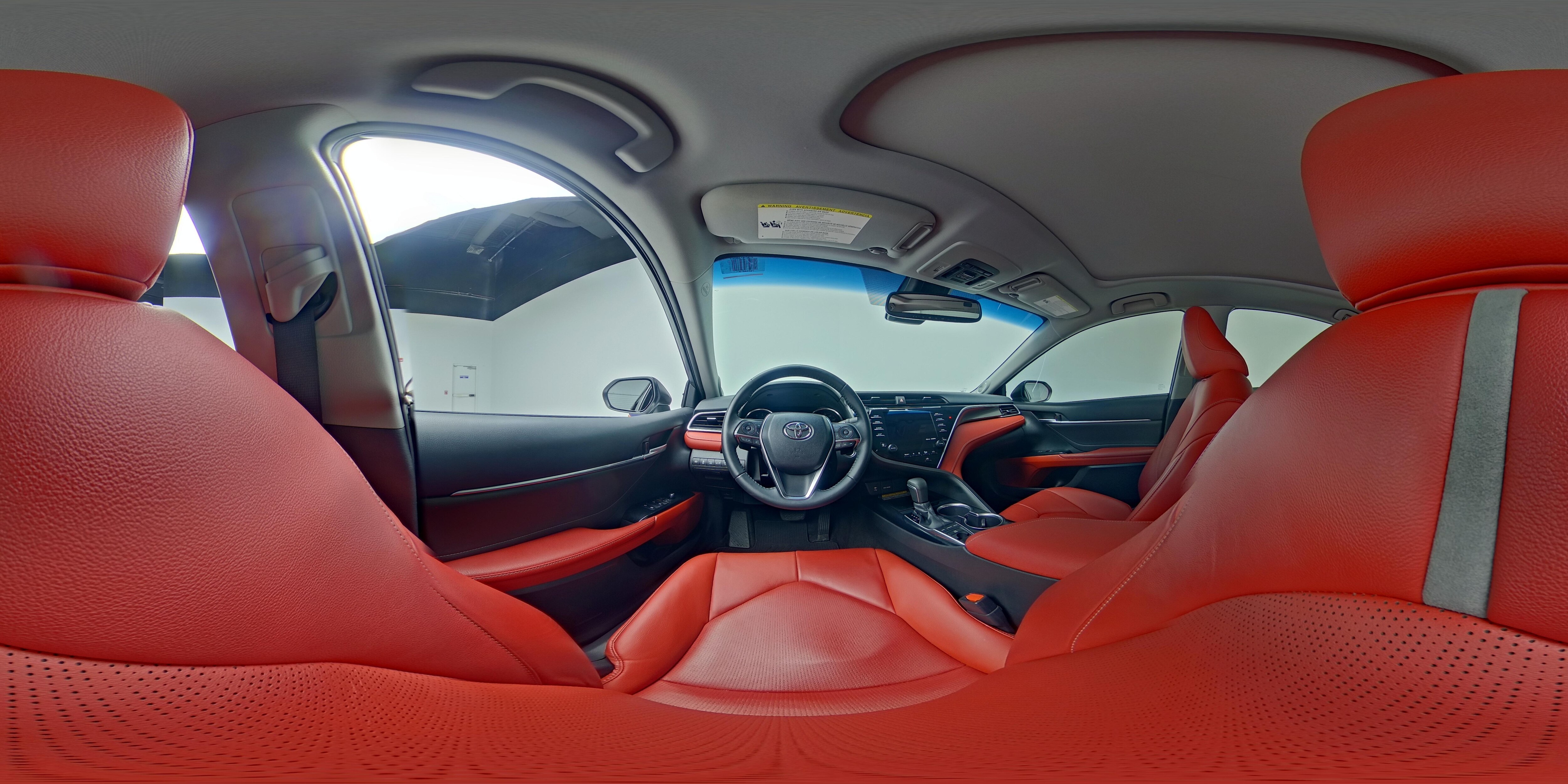 2018 Toyota Camry XSE - Photo 28