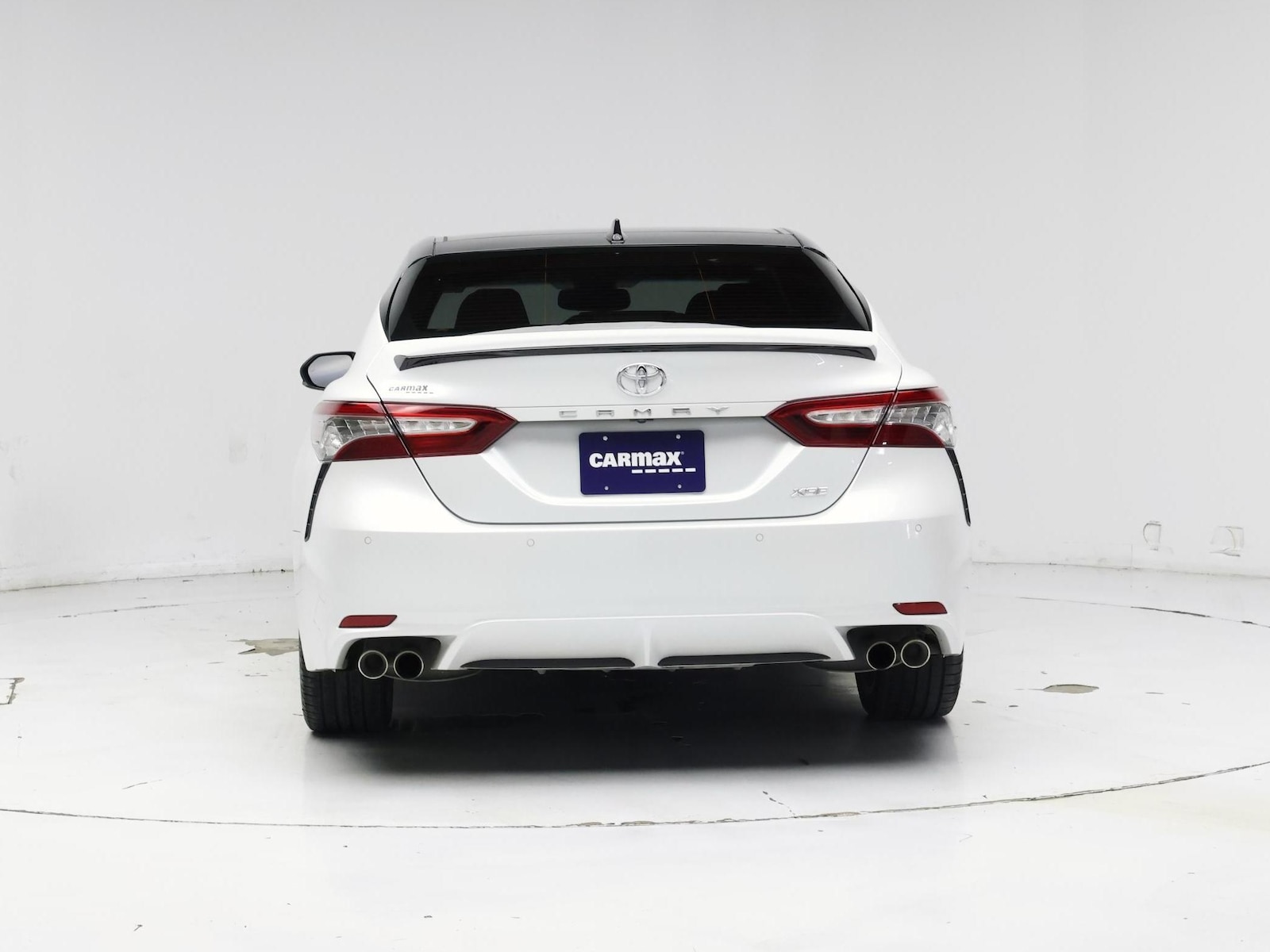 2018 Toyota Camry XSE - Photo 7