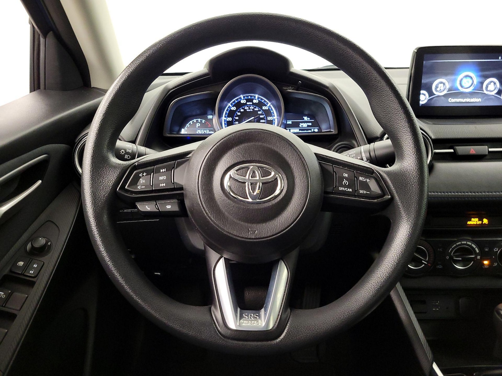 2019 Toyota Yaris LE - Photo 11