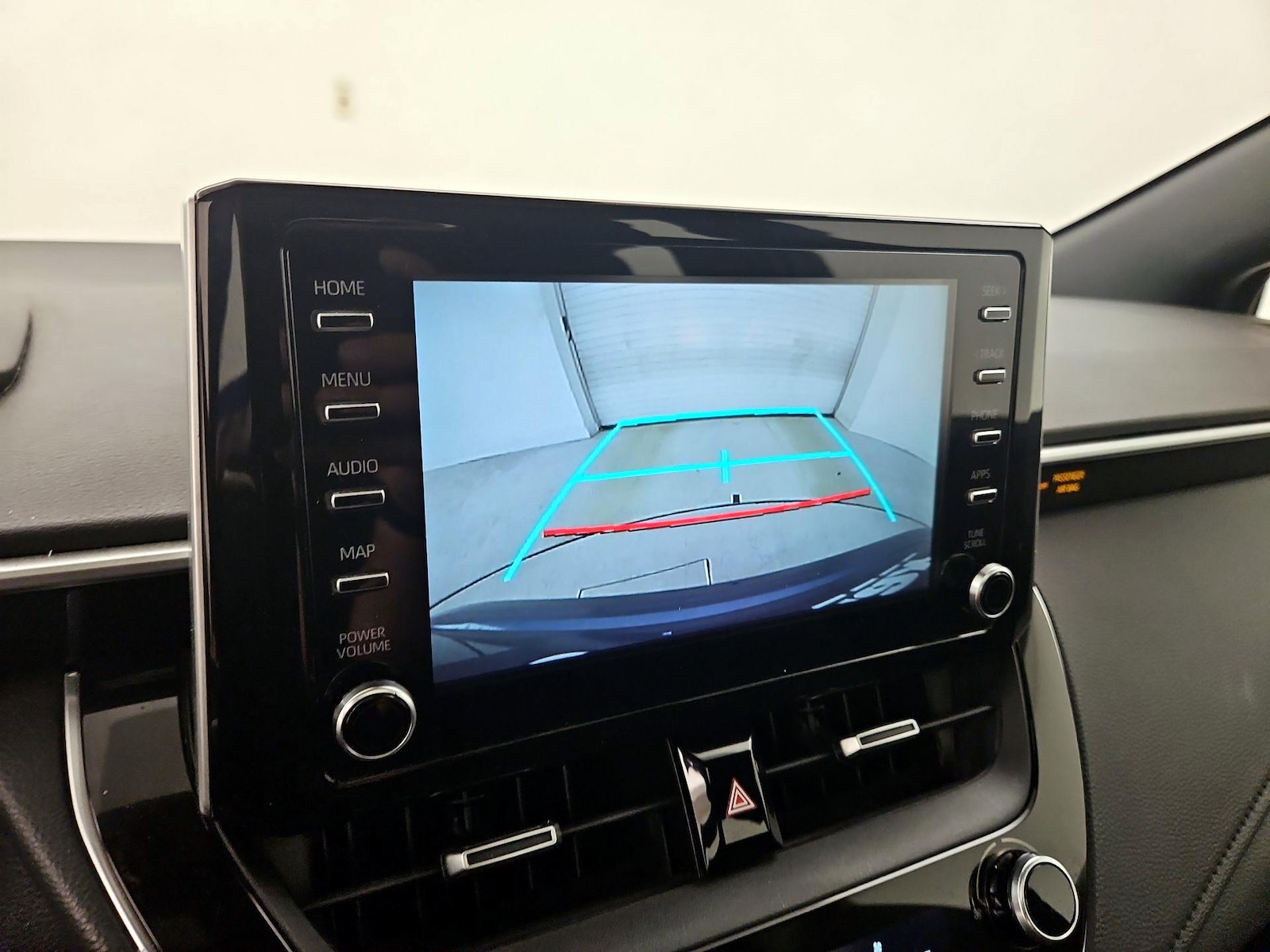 2020 Toyota Corolla SE - Photo 15