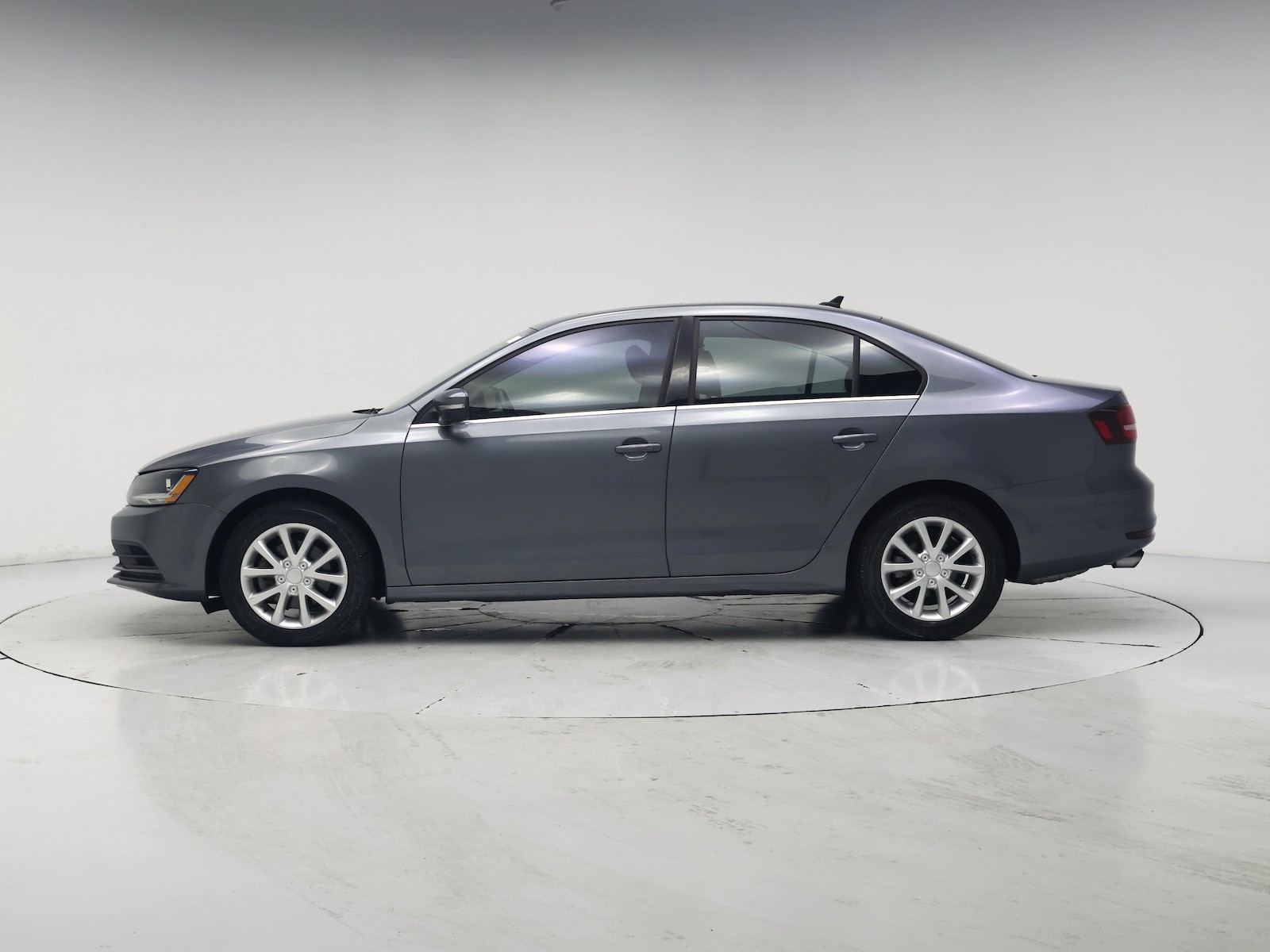 2018 Volkswagen Jetta SE - Photo 4