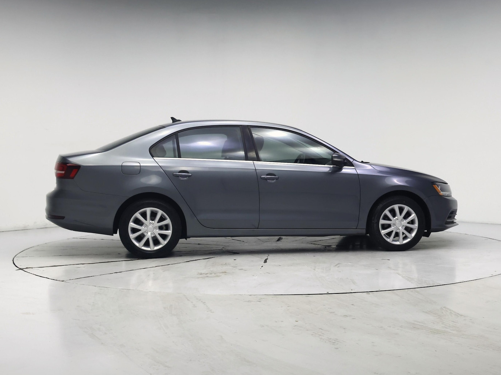 2018 Volkswagen Jetta SE - Photo 8