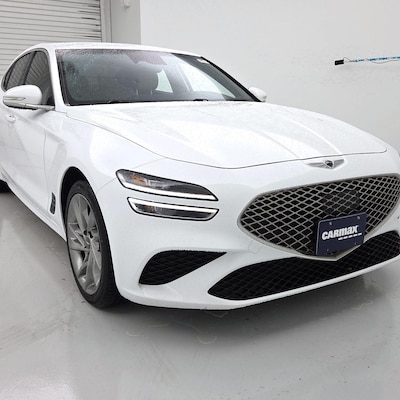 2022 Genesis G70 2.0T