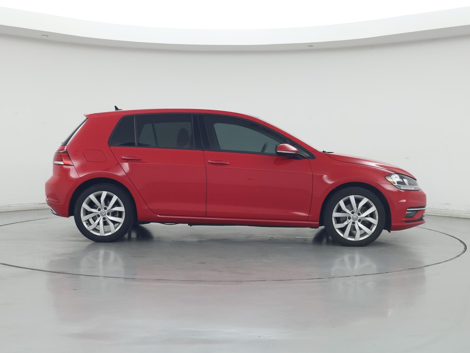 2019 Volkswagen Golf SE - Photo 8