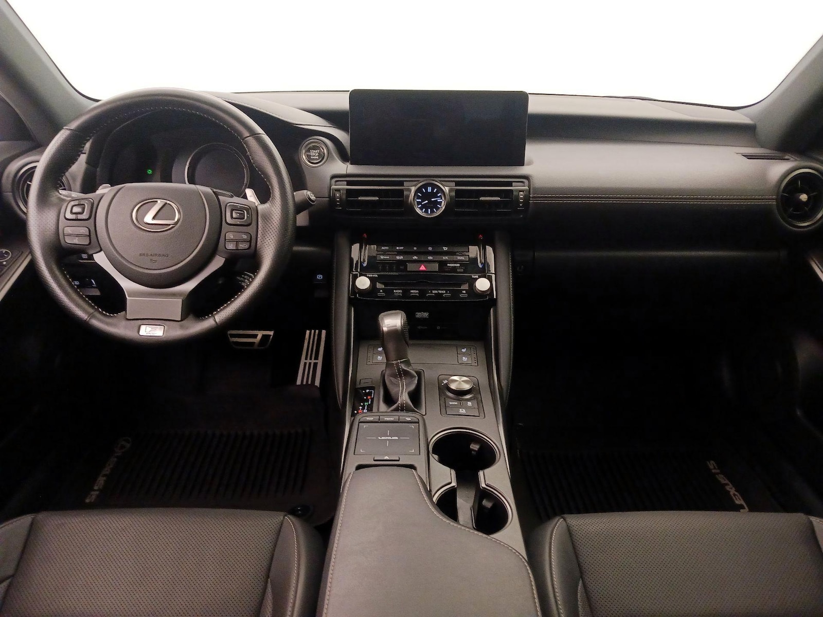 2023 Lexus IS 350 F SPORT - Photo 10