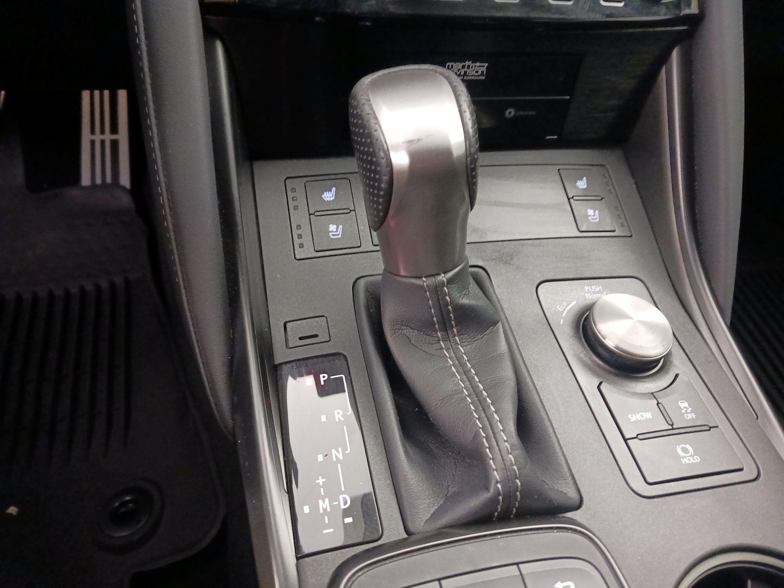 2023 Lexus IS 350 F SPORT - Photo 19