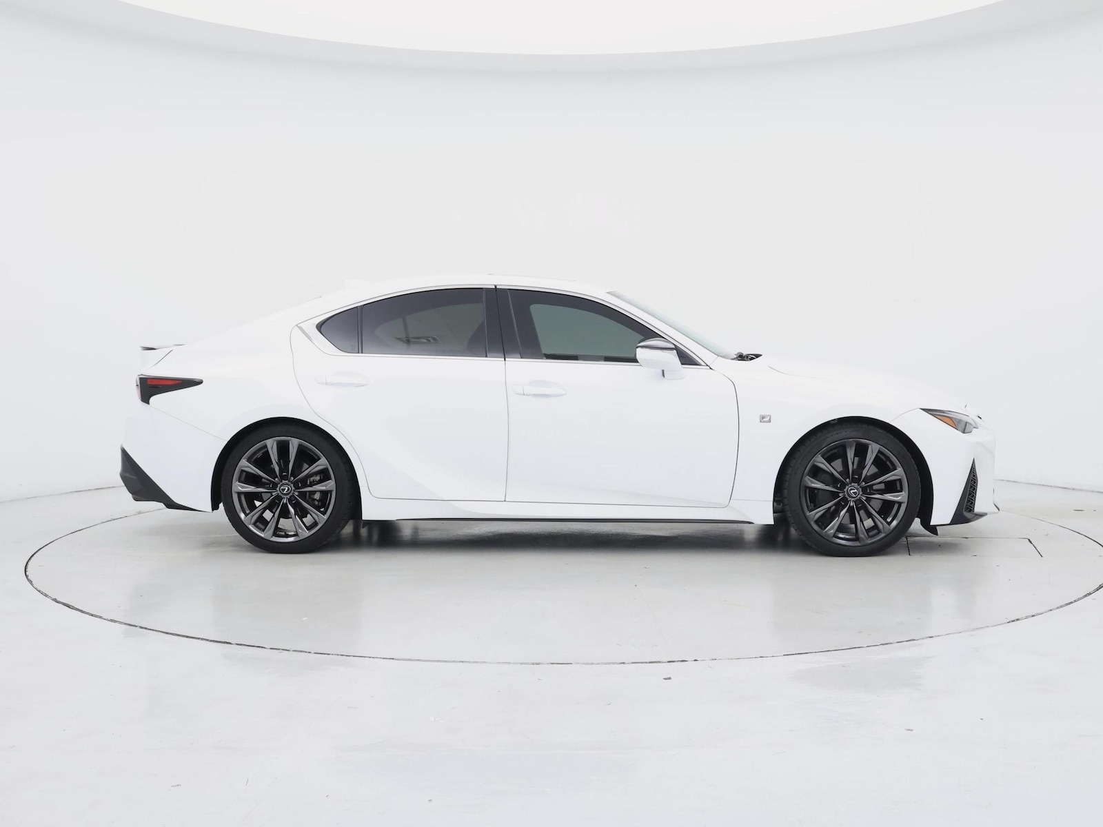 2023 Lexus IS 350 F SPORT - Photo 8