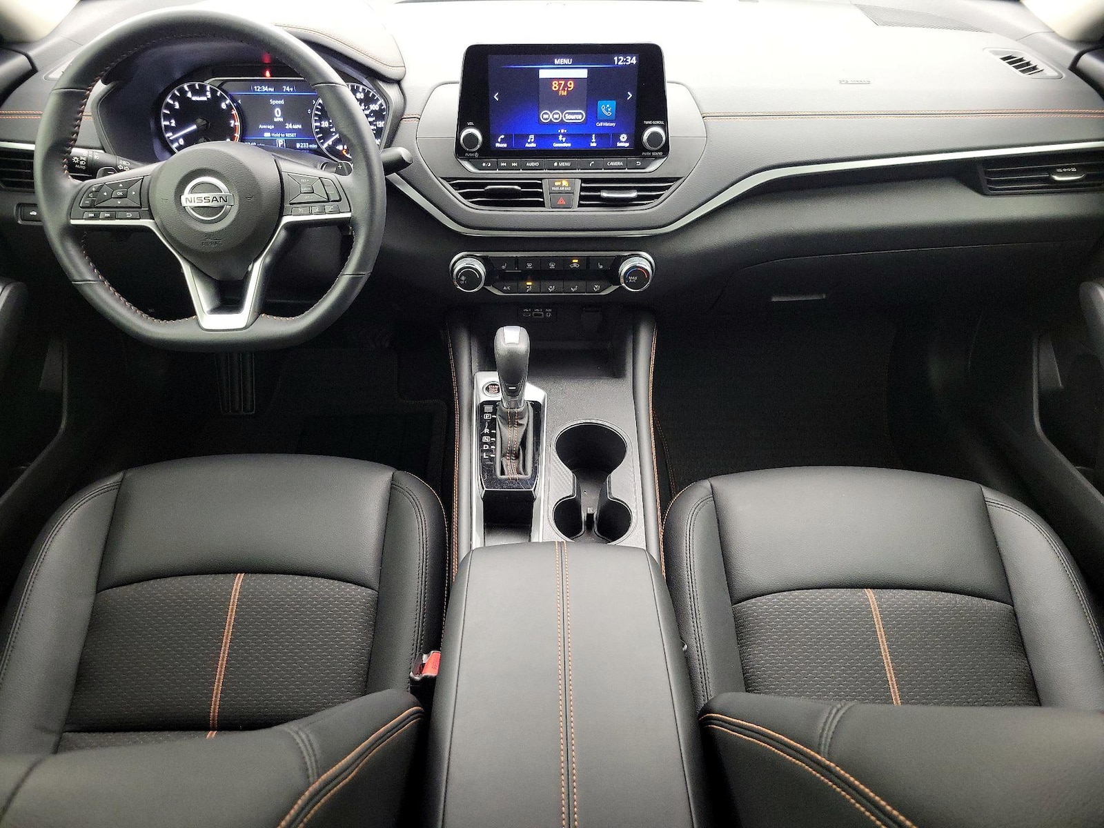 2022 Nissan Altima SR - Photo 10