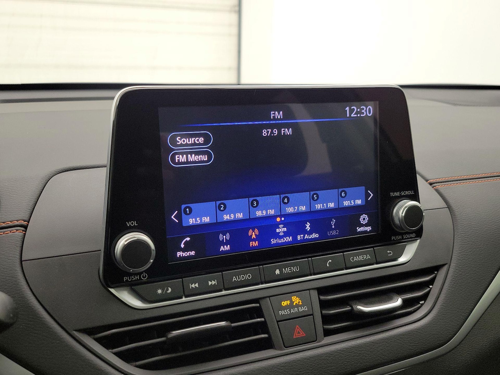 2022 Nissan Altima SR - Photo 16