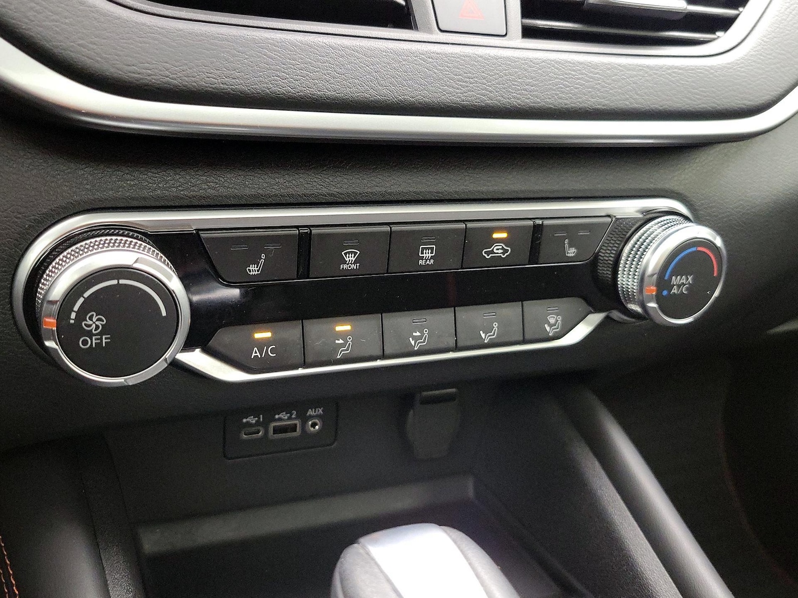 2022 Nissan Altima SR - Photo 17