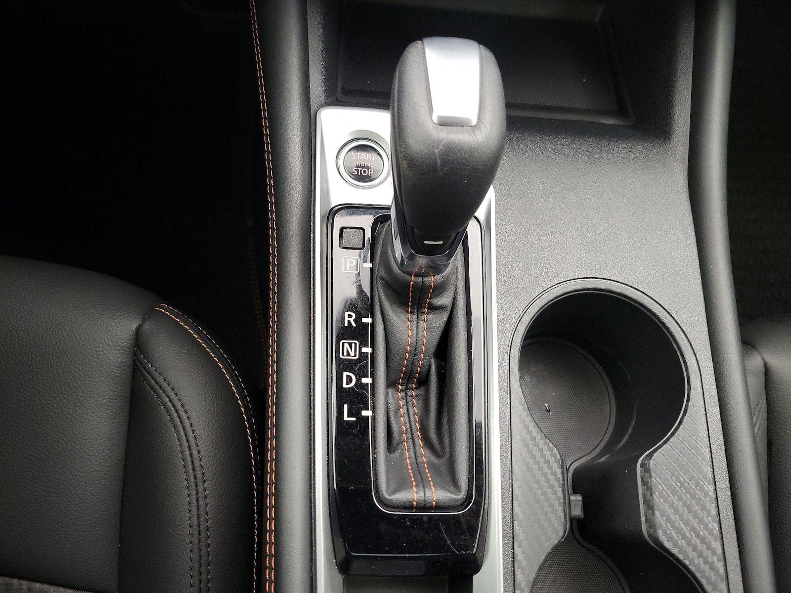 2022 Nissan Altima SR - Photo 18