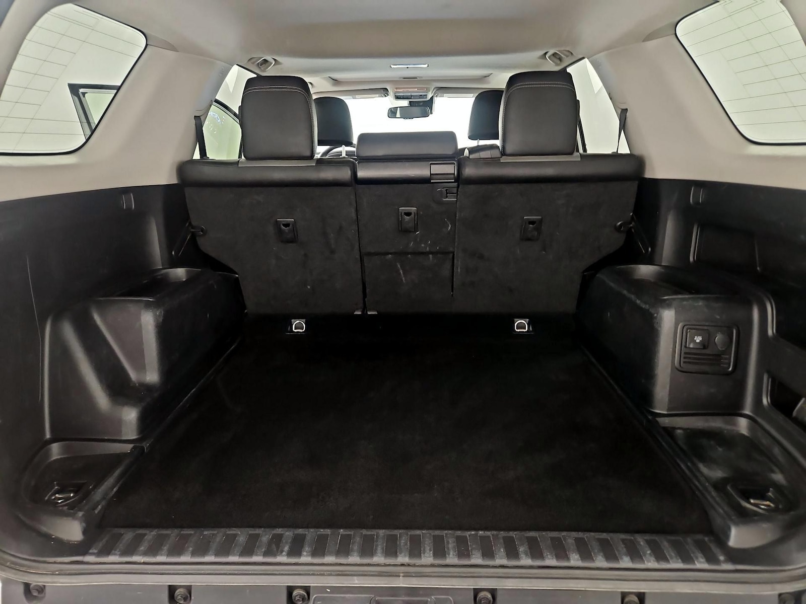 2022 Toyota 4Runner SR5 Premium - Photo 23