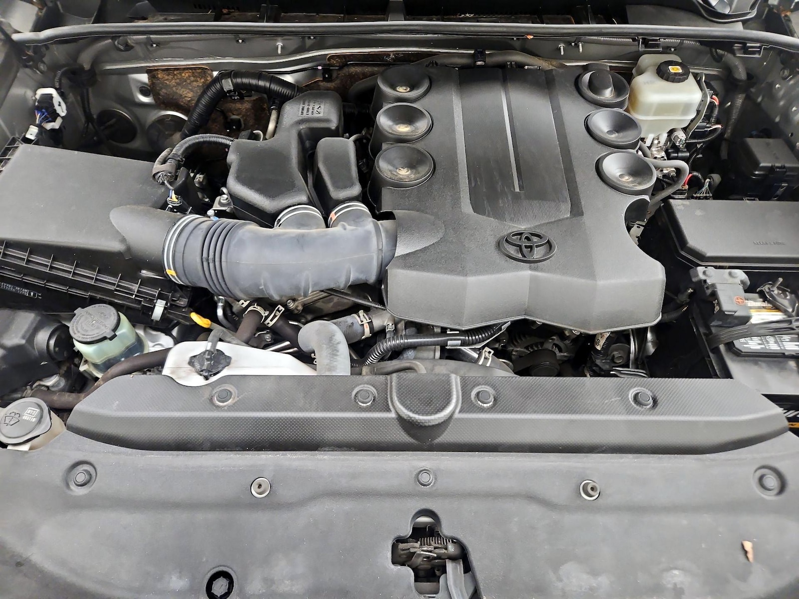 2022 Toyota 4Runner SR5 Premium - Photo 24