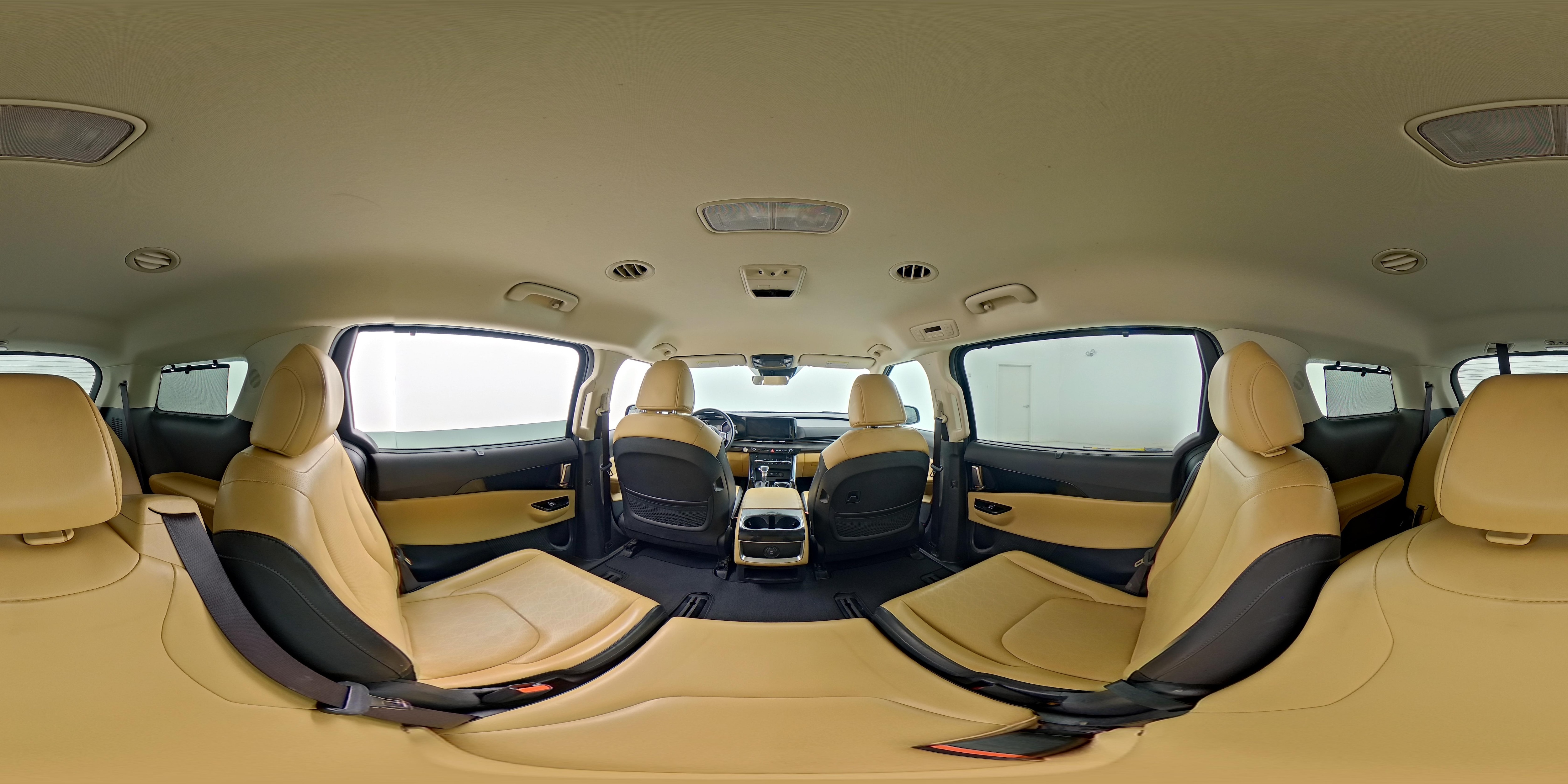 2022 Kia Carnival EX - Photo 28