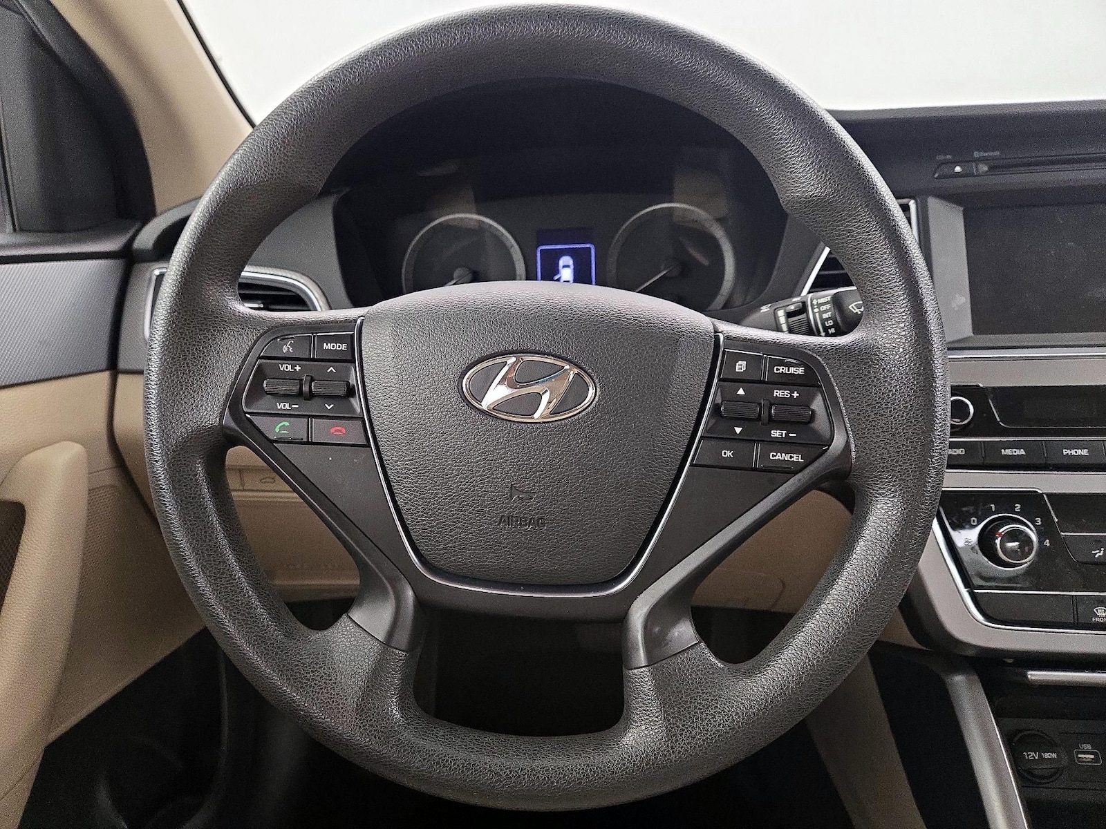 2017 Hyundai Sonata SE - Photo 11