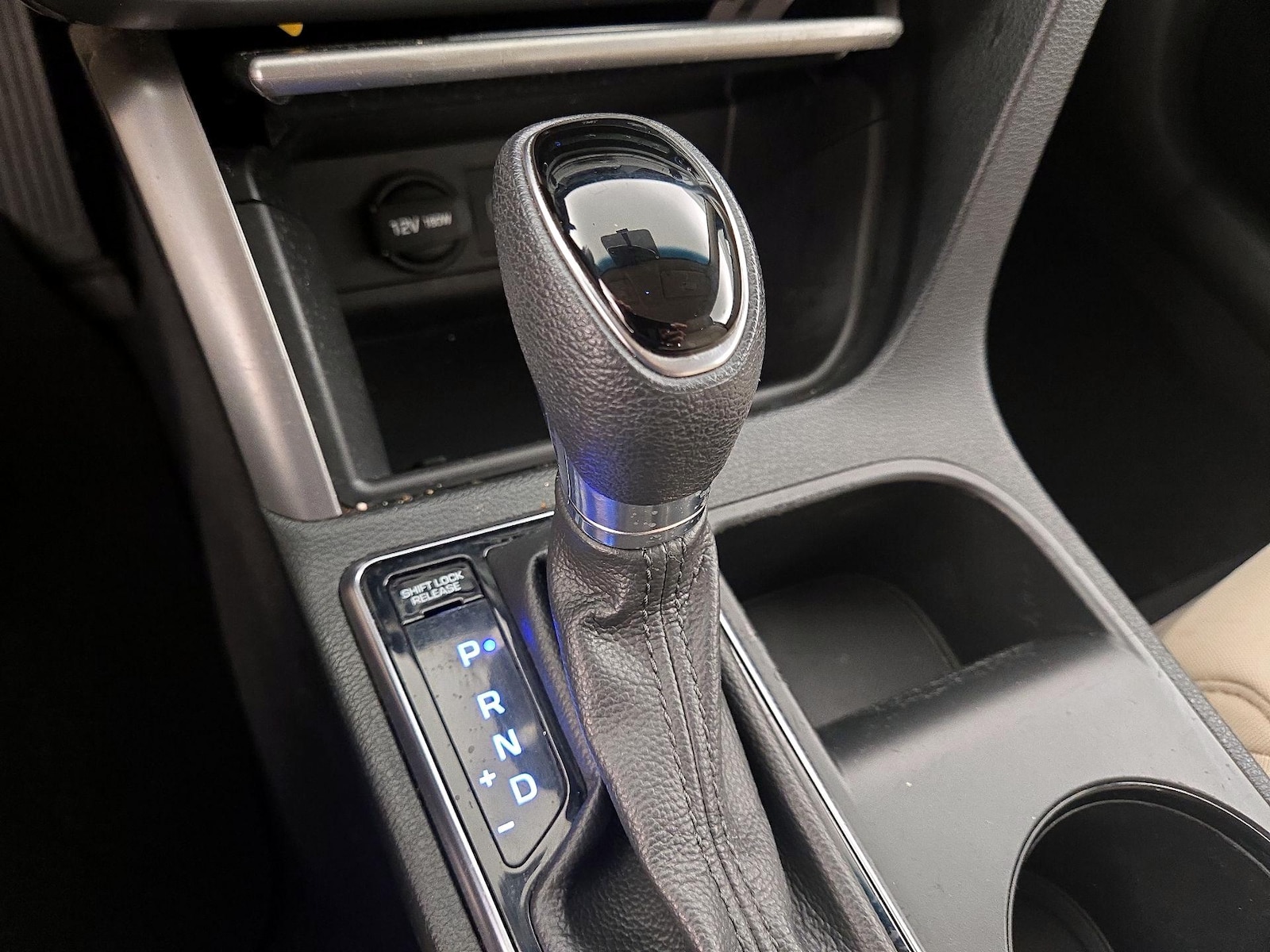 2017 Hyundai Sonata SE - Photo 18